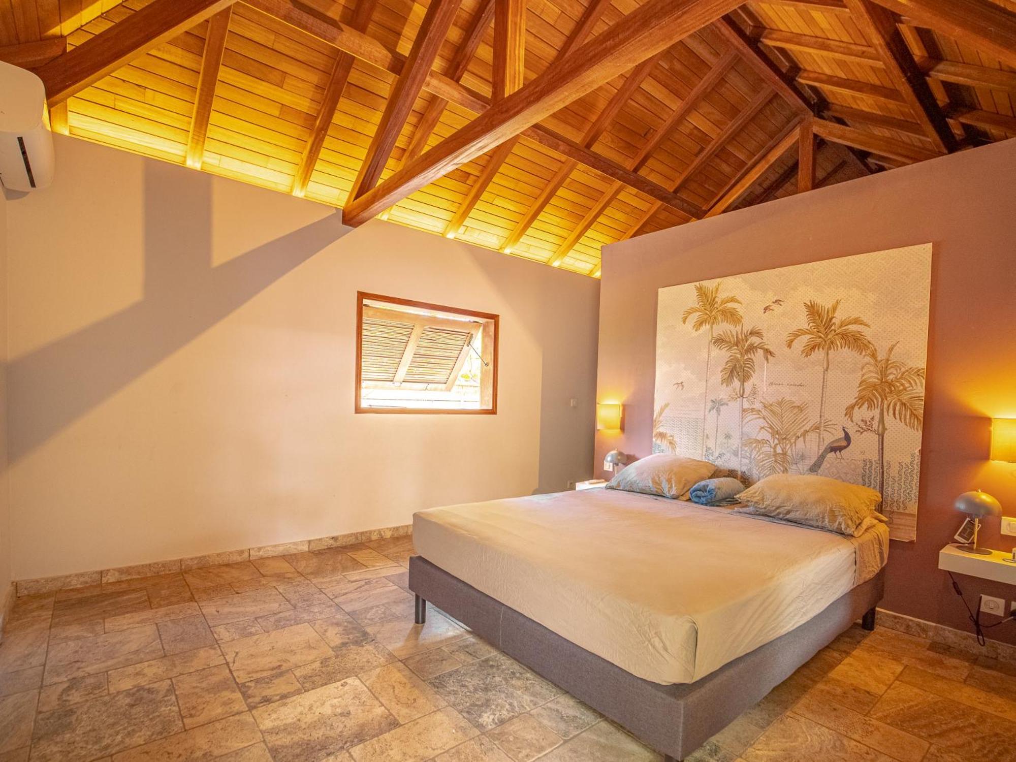 La Kaz Veloutier - Villa 4 Chambres Avec Piscine 라 살린 레 뱅 외부 사진
